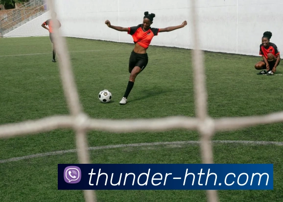 成都蓉城凤凰山主场创下连续26场售罄新纪录球迷热情高涨